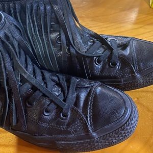 Converse Fringe